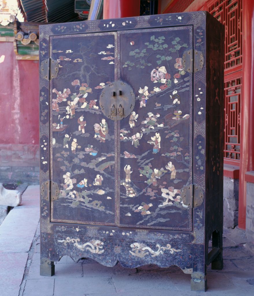 图片[1]-Black-painted treasure inlaid with baby picture-China Archive